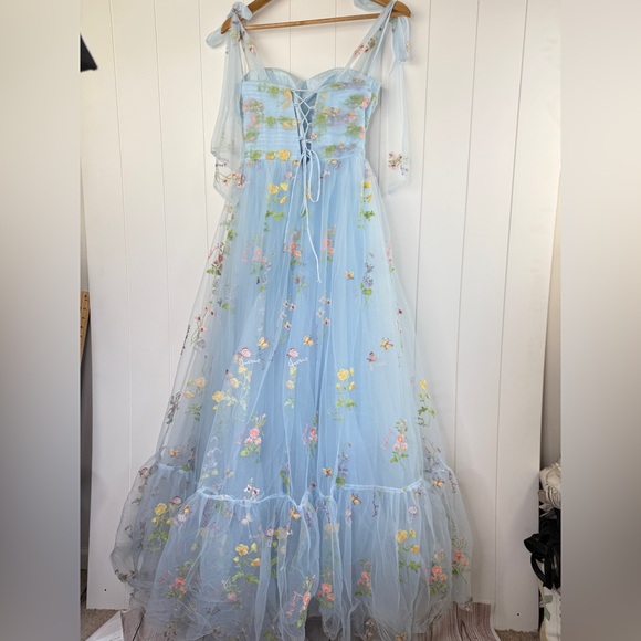 Elegant Cottagecore Tulle Embroidered Whimsy Floral Prom Dress in Light Blue 2 - Picture 5 of 15